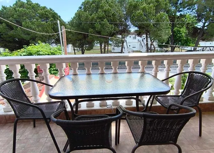 아파트 Andromachi's 렙토카리아